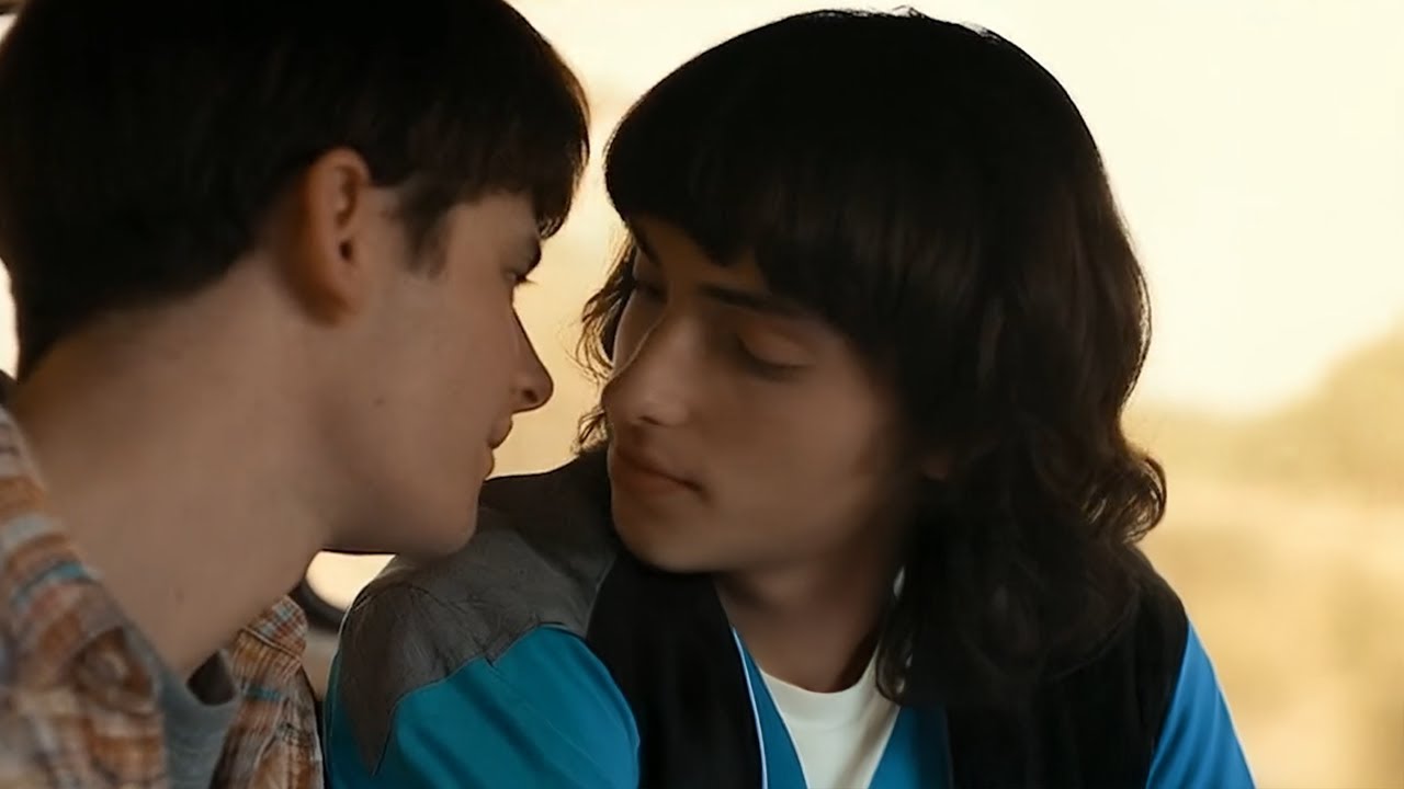 Stranger Things 4 but its Ruined by AI