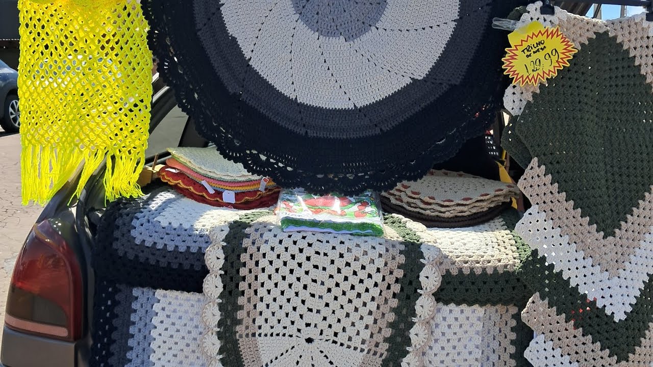 TUDO O QUE ACONTECEU NESSE DOMINGO VENDENDO CROCHE NA RUA NO FERIADÃO. 