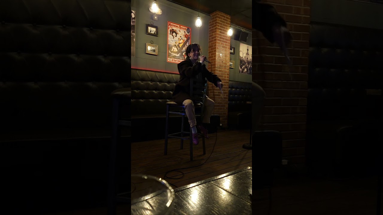 Vivian Lewis ft. Best Heckler Ever