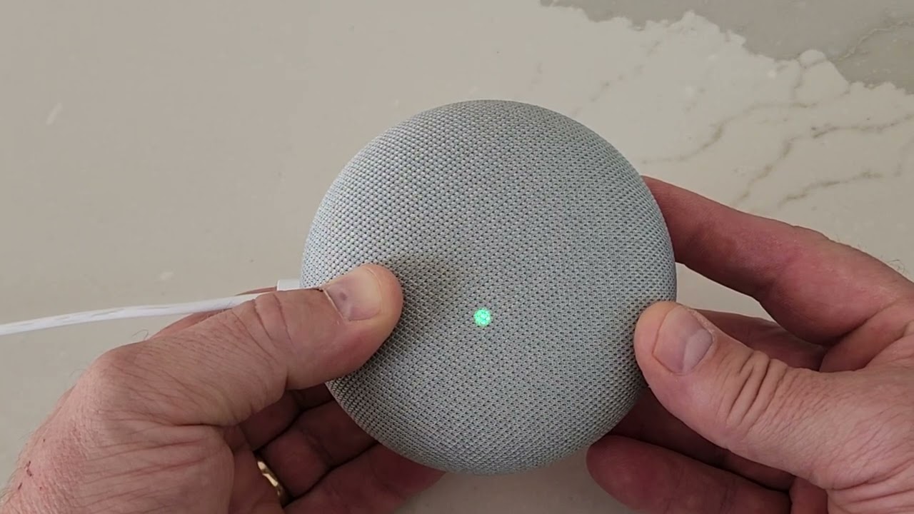 Сброс настроек неработающей Google Home Mini до заводских: снова работает!