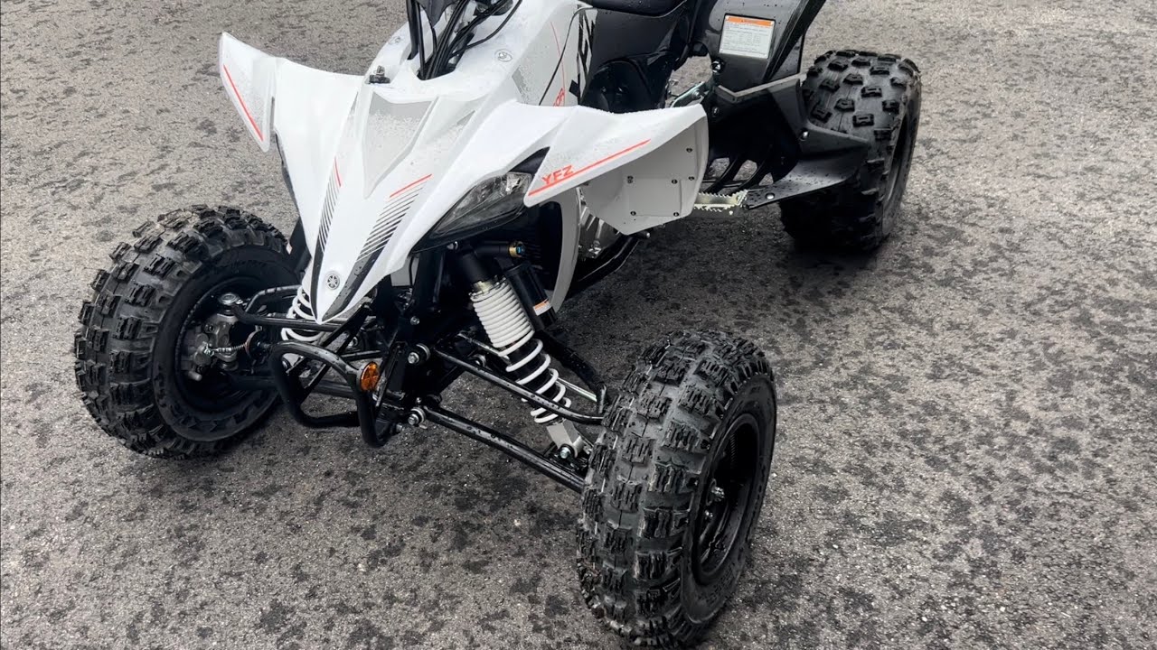 WALK AROUND OF MY BRAND NEW 2022 YAMAHA YFZ450R SPECIAL EDITION!