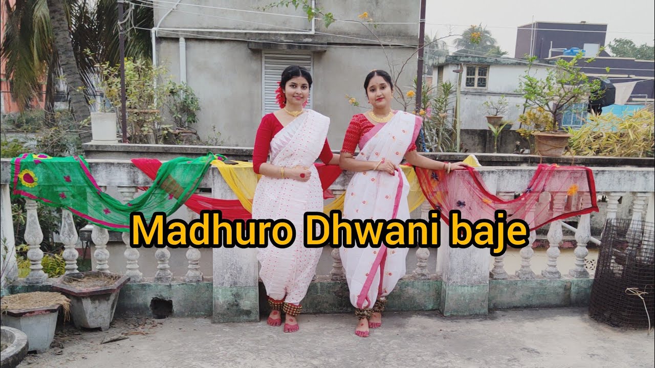 Madhuro Dhwani baje || Rabindra Nritya || Dance Cover By Soumorupa & Shibanjani
