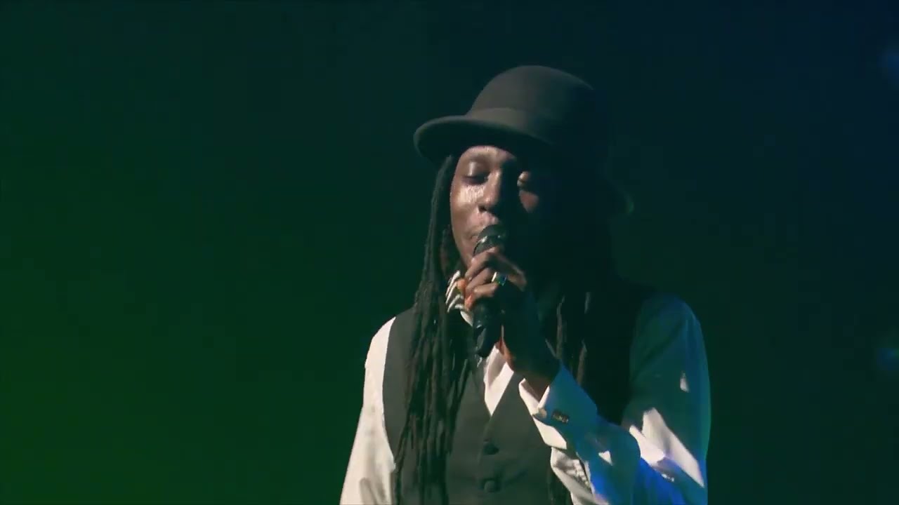 Faada Freddy - No Woman No Cry (Olympia de Paris)