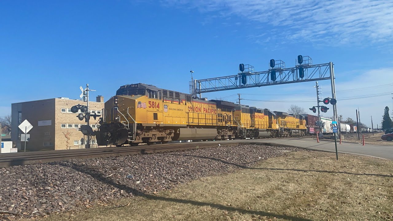 Four trains in Elmhurst 2/16/26