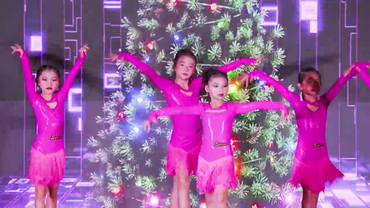 LIVESHOW NGHỆ THUẬT KHÔNG GIỚI HẠN- GIÁNG SINH NĂM 2025- đội tuyển thiếu nhi