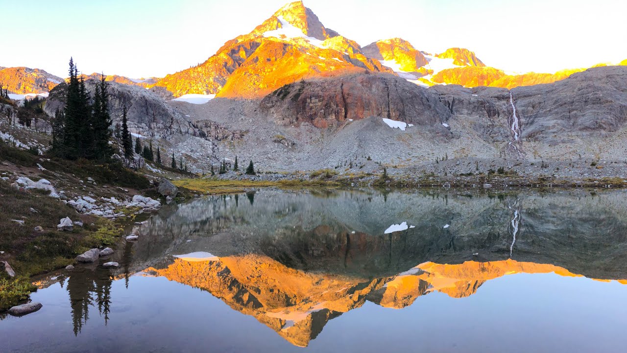 Locomotive Mountain via Semaphore Lakes