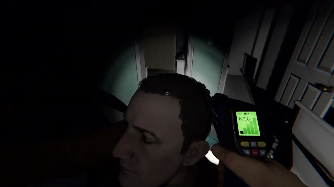 Back hunting ghost with channel 10-Phasmophobia