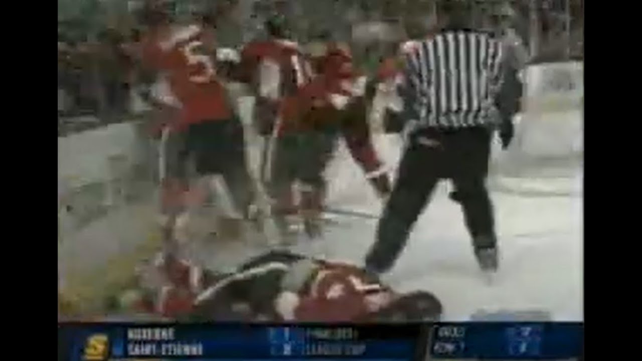 Downie hits McAmmond senseless 2007/9/25