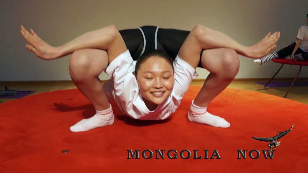 Mongolian girl Zoljargal, mongolian contortion (plastic girl)