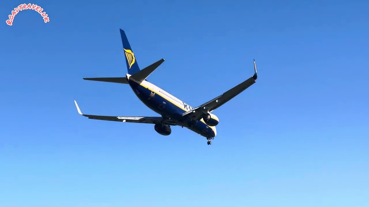 Flight landing on beautiful weather in Birmingham Airport 