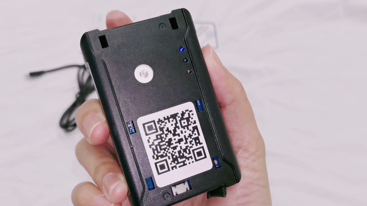 Super Simple Portable GPS Tracker Remote Tracking Car Motorcycle Children and Other Valuable Asset