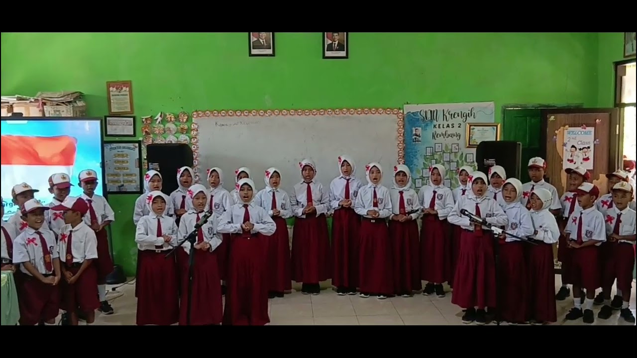 Terbaik 2 Lomba Padus Antar Kelas (Indonesia Raya, Mengheningkan Cipta,Senandung Jasa Guru)_KELAS 4