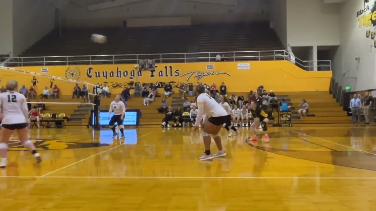 Zoey Green (2027) volleyball Libero #1 - Cuyahoga Falls High School vs Kent 9/23 2025