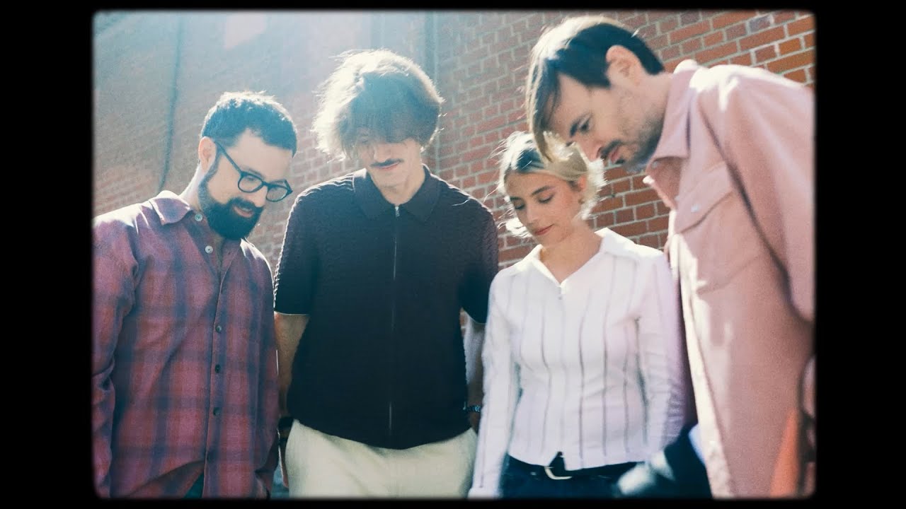 Puggy (feat. Ma&euml;lle) - Mirror (Official Video)