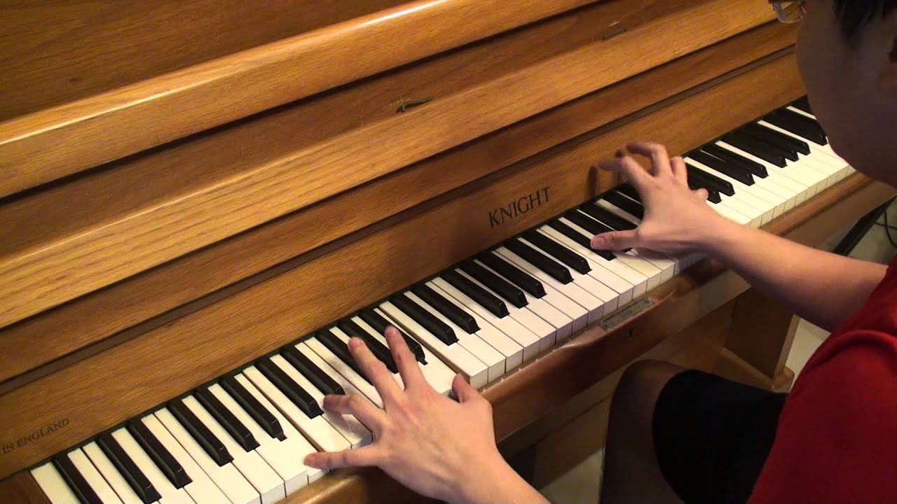 Eminem  ft. Rihanna - The Monster Piano by Ray Mak