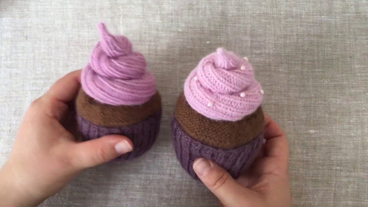 Knitted Cupcake Demo