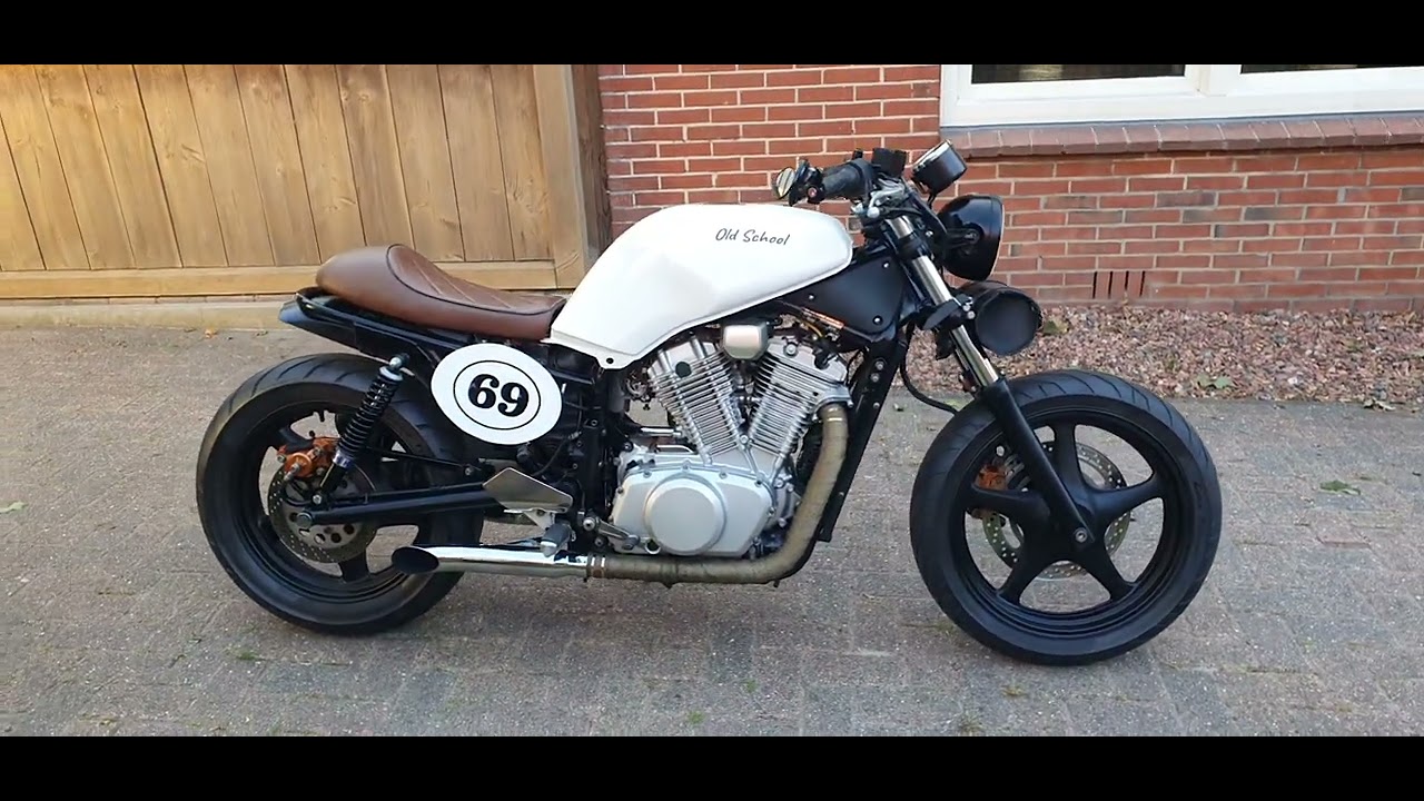 Caféracer Suzuki VX800 1992