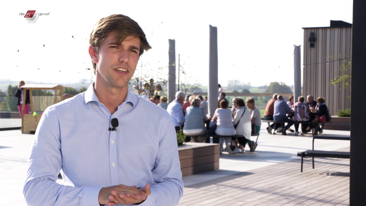 Dakterras van Sint-Bernardusbrouwerij esthetisch en functioneel met Solidor terrasdragers