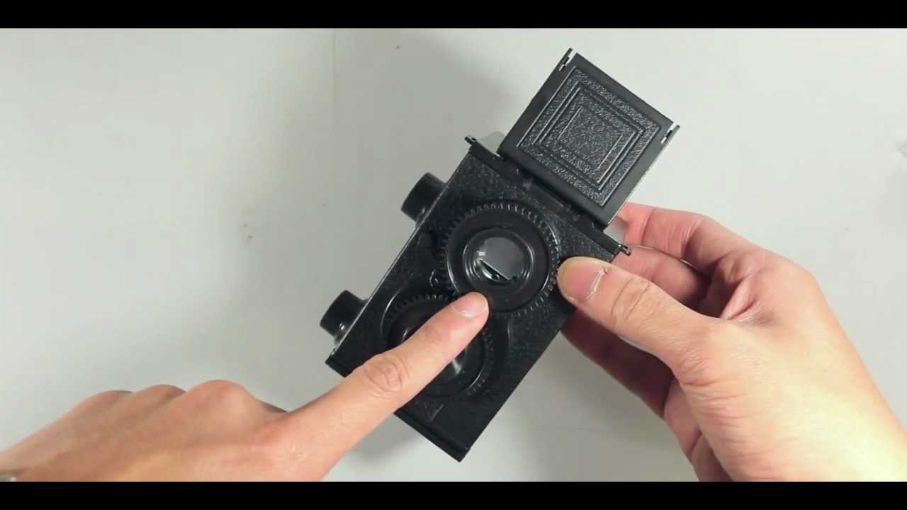 Recesky Gakkenflex TLR Camera Review and Photos (FotoDiox)