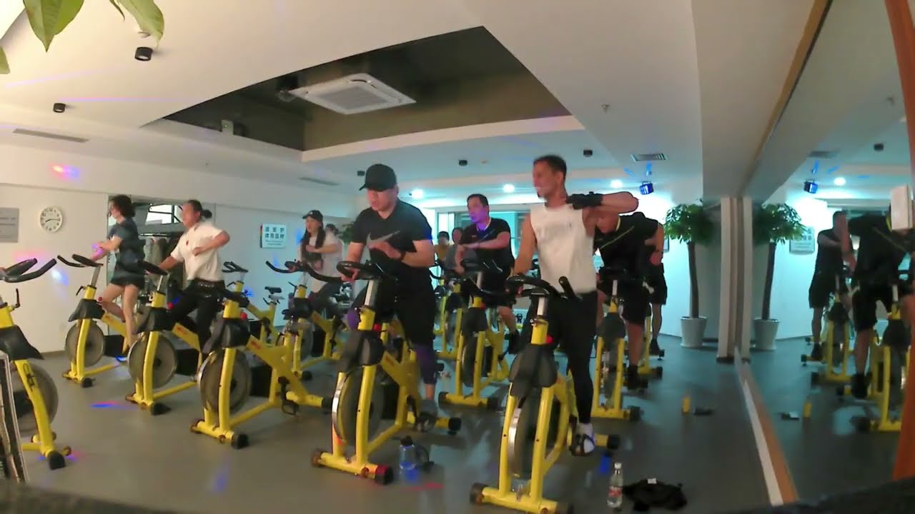 Burn Fat Fast Bike Indoor Rhythm Cycling Class Workout at Hangzhou China With Teacher Shameel | 动感单车
