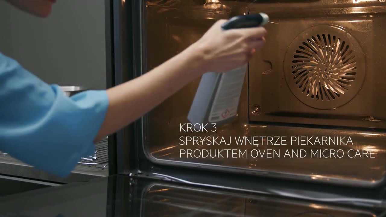 Poznaj najskuteczniejszy preparat do czyszczenia piekarników i mikrofal OVEN & MICROVAWE CARE | AEG