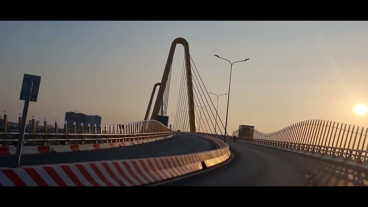 베트남 대교 석양이 멋지네요 ~~