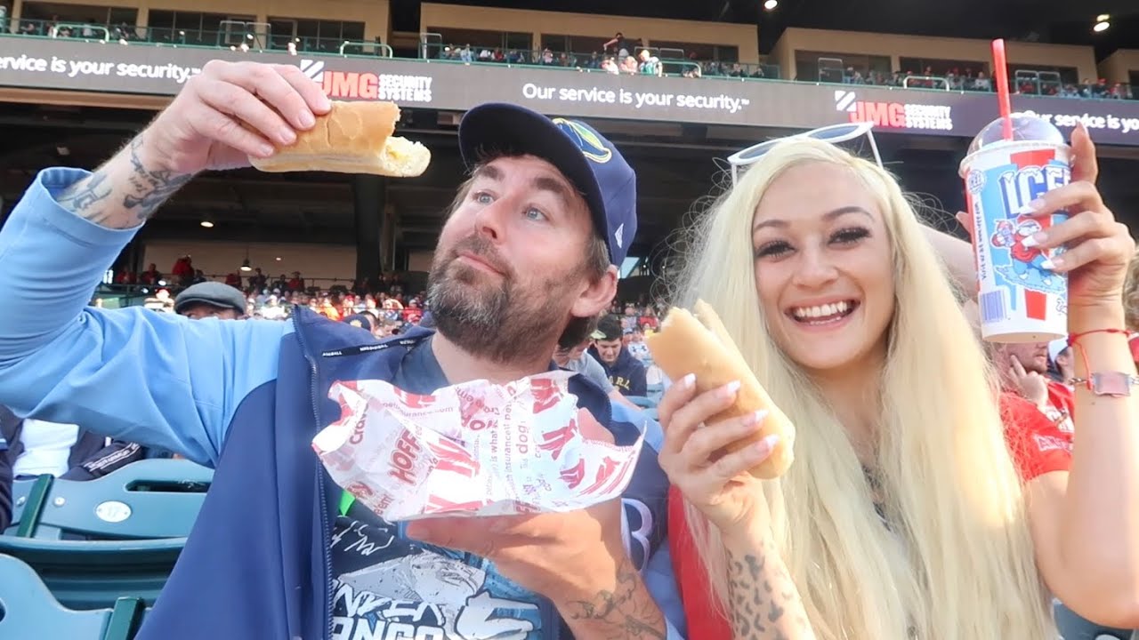 The End Of My West Coast Baseball Trip - Tampa Bay Rays WIN at Angels Stadium / Ballpark Food & Fun
