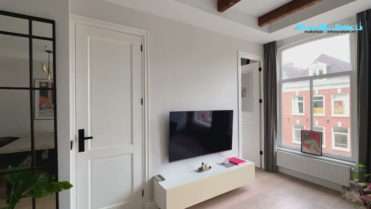 Tweekamerappartement, Amsterdam, Jacob van Lennepstraat 35-3V