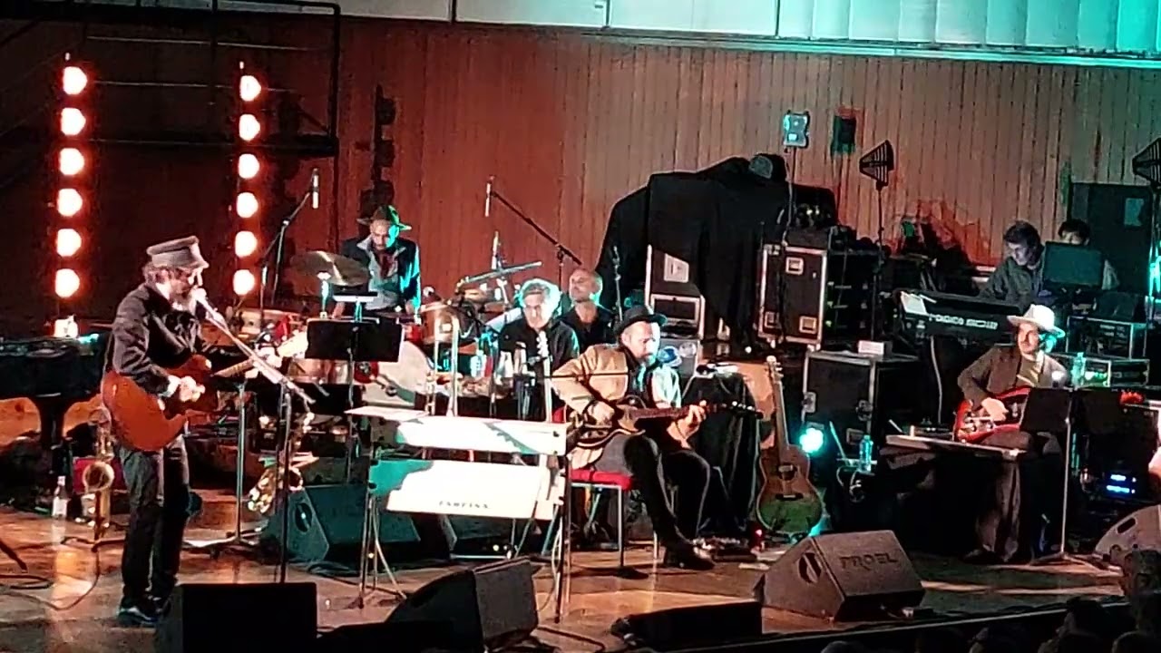 Vinicio Capossela Band  - La parte del torto