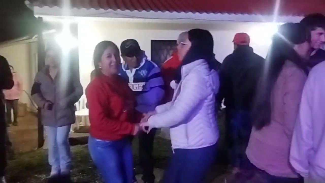 NAVIDAD EN LA PROVINCIA DE EL PRO EN LA CASA DEL SR. LUIS ANTONIO 