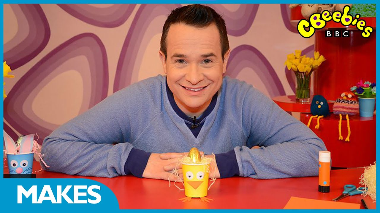CBeebies Makes | Make An Easter Chick Cup With Alex
