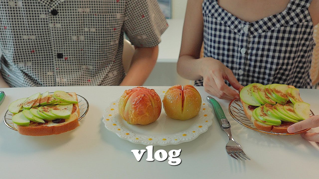 vlog 식욕 폭발하는 PMS 브이로그ㅣ소고기 쇼핑ㅣ라따뚜이ㅣ가지 피자ㅣ사과토스트ㅣ감자와플🧇
