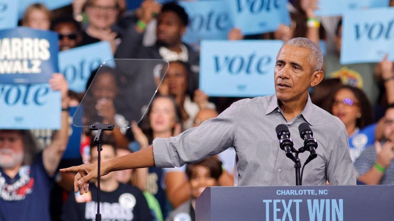 Obama campaigns with Bruce Springsteen in Philadelphia