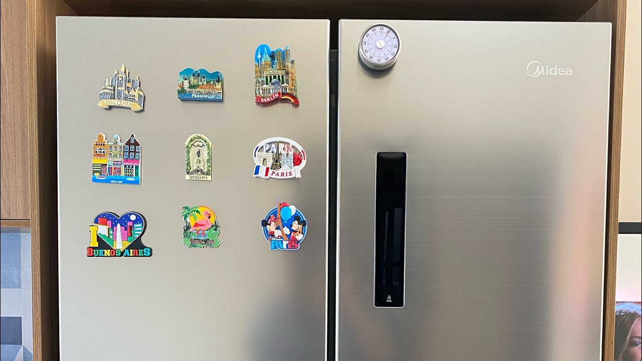 Geladeira inox Midea 4P 474L Inverter