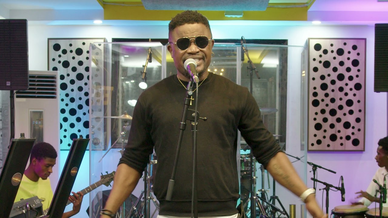 City Borel - Live titre Golobéhi
