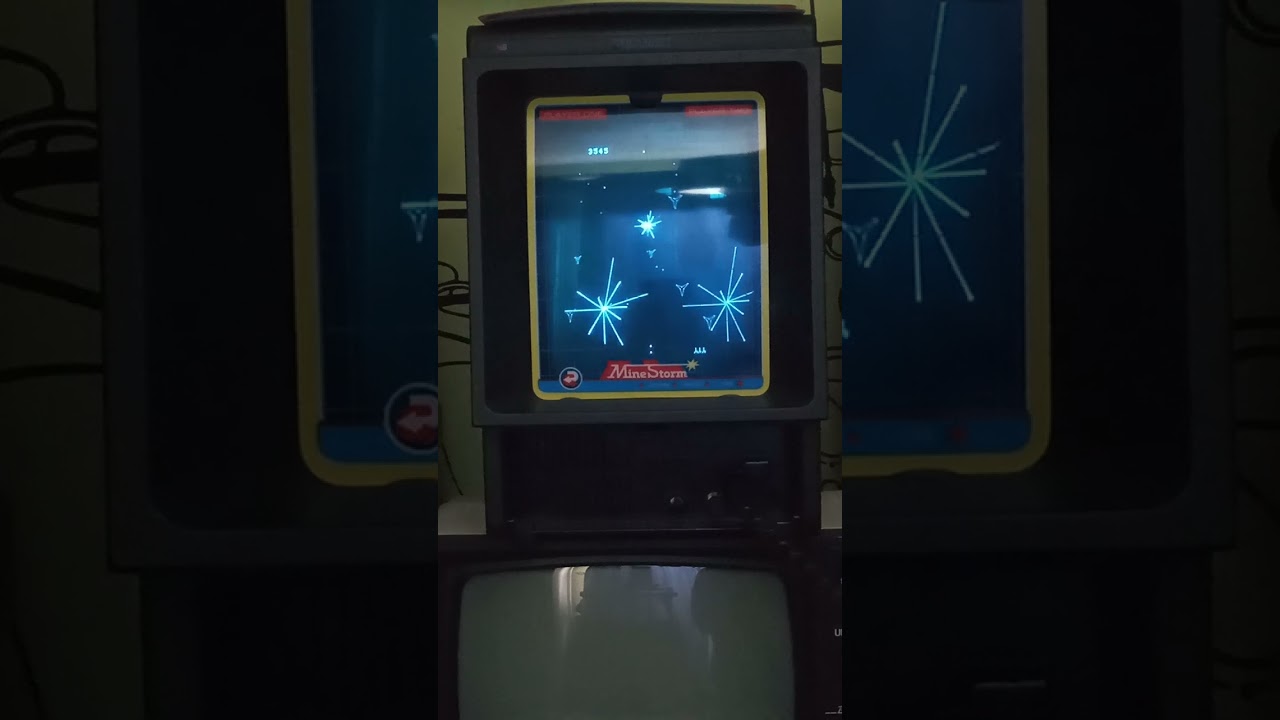 Practising Mine Storm On The Vectrex