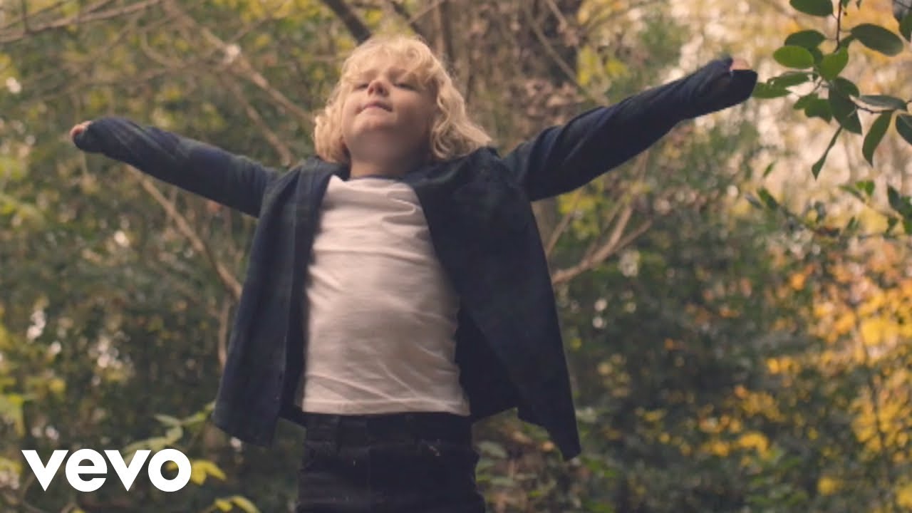 Casey Lowry - 40 Years Old (Official Video) ft. Rothwell