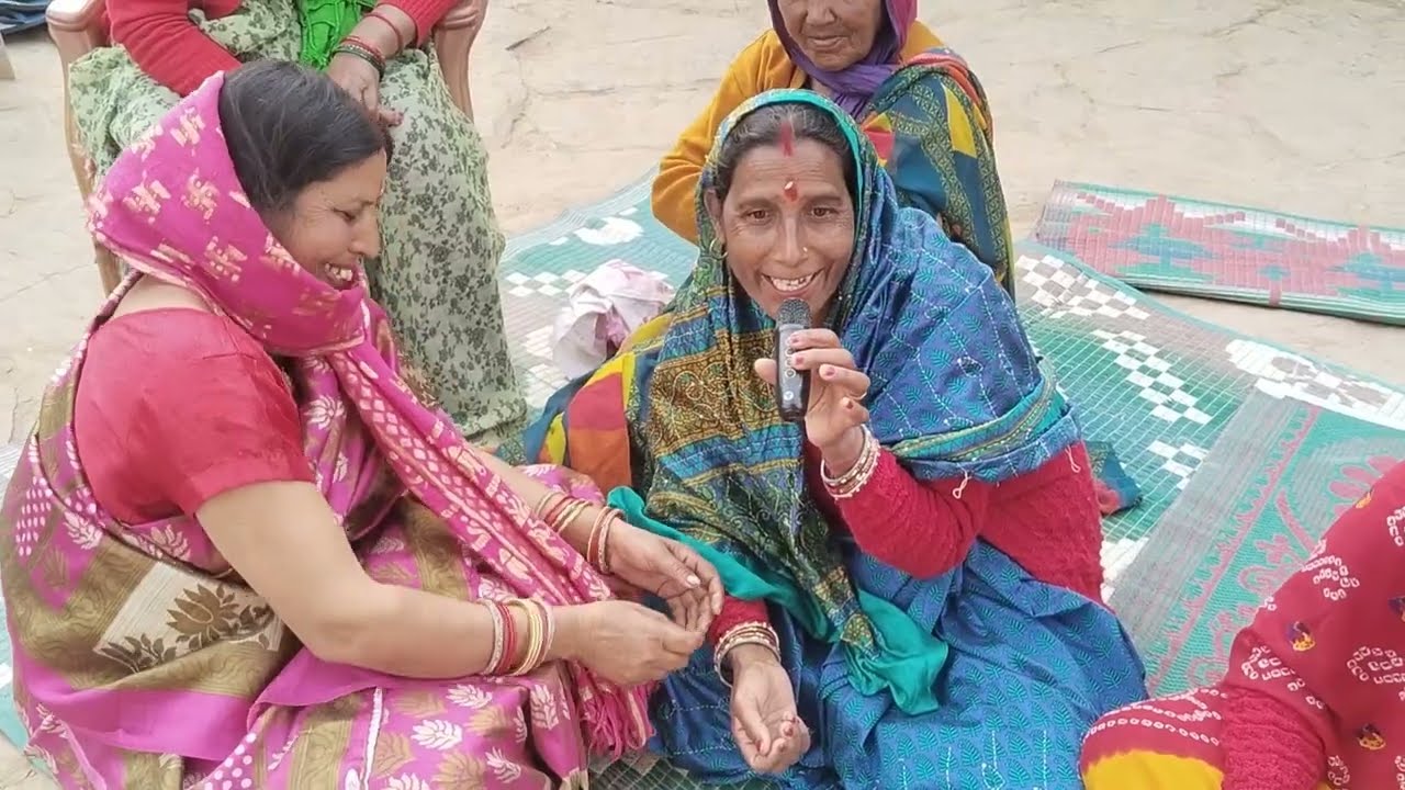  अंतराष्ट्रीय महिला दिवस के दिन गांव में छोटा सा प्रोग्राम ।।🎉 सभी ने दी अपनी सुंदर प्रस्तुति।। ❣️