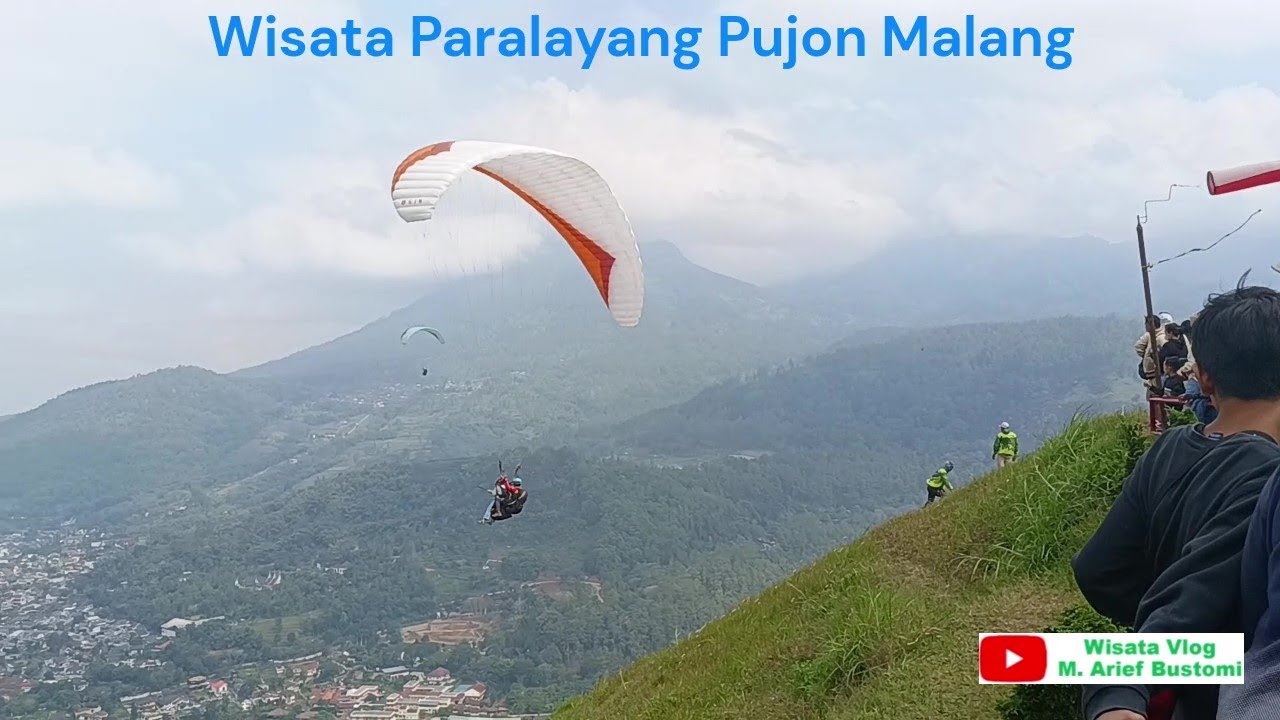 WISATA KEDIRGANTARAAN PARALAYANG PUJON: pengalaman terbang dan melihat langsung kota batu dari udara