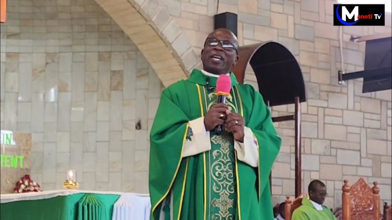 Fireworks as Nakuru Catholic Priest George Munyaka criticizes Statehouse Church, Tumbocrat Clergymen