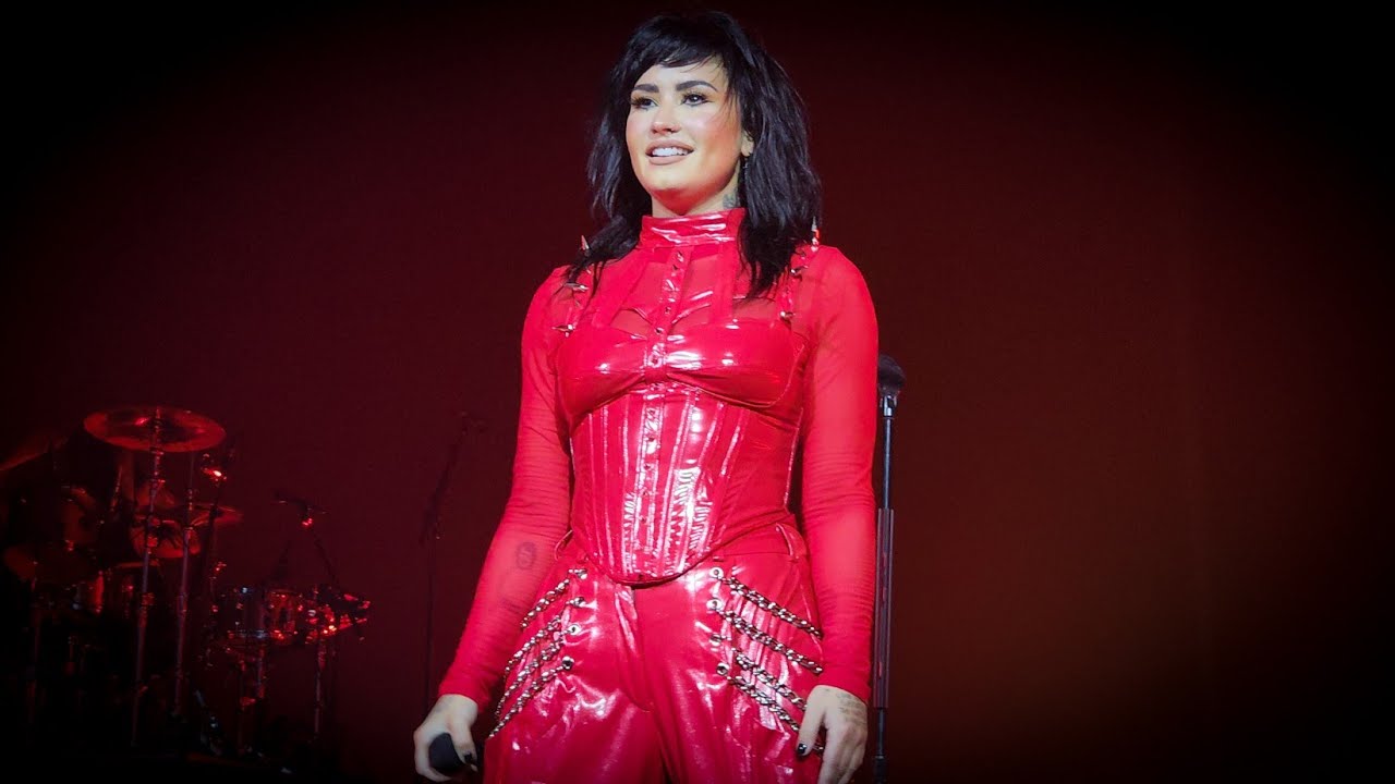 Demi Lovato - Live In São Paulo / Brazil (Holy Fvck Tour / 2022) (Full Concert)
