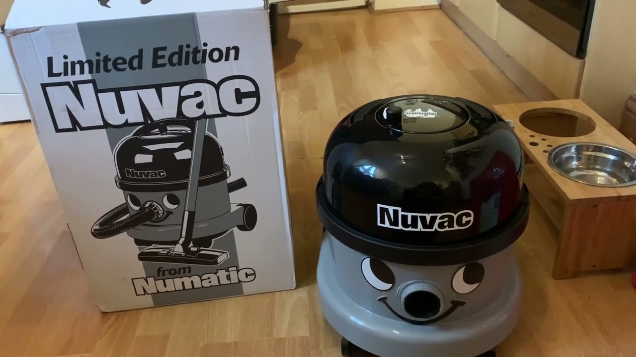Распаковка лимитированной серии Nuvac Henry Hoover
