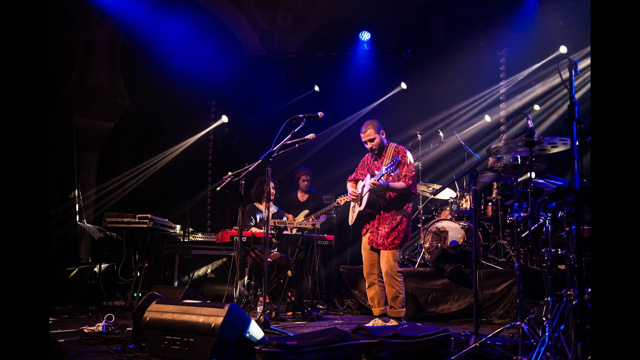 Nour Harkati & Aytma - Dery B'ennes (Live at E-Fest)