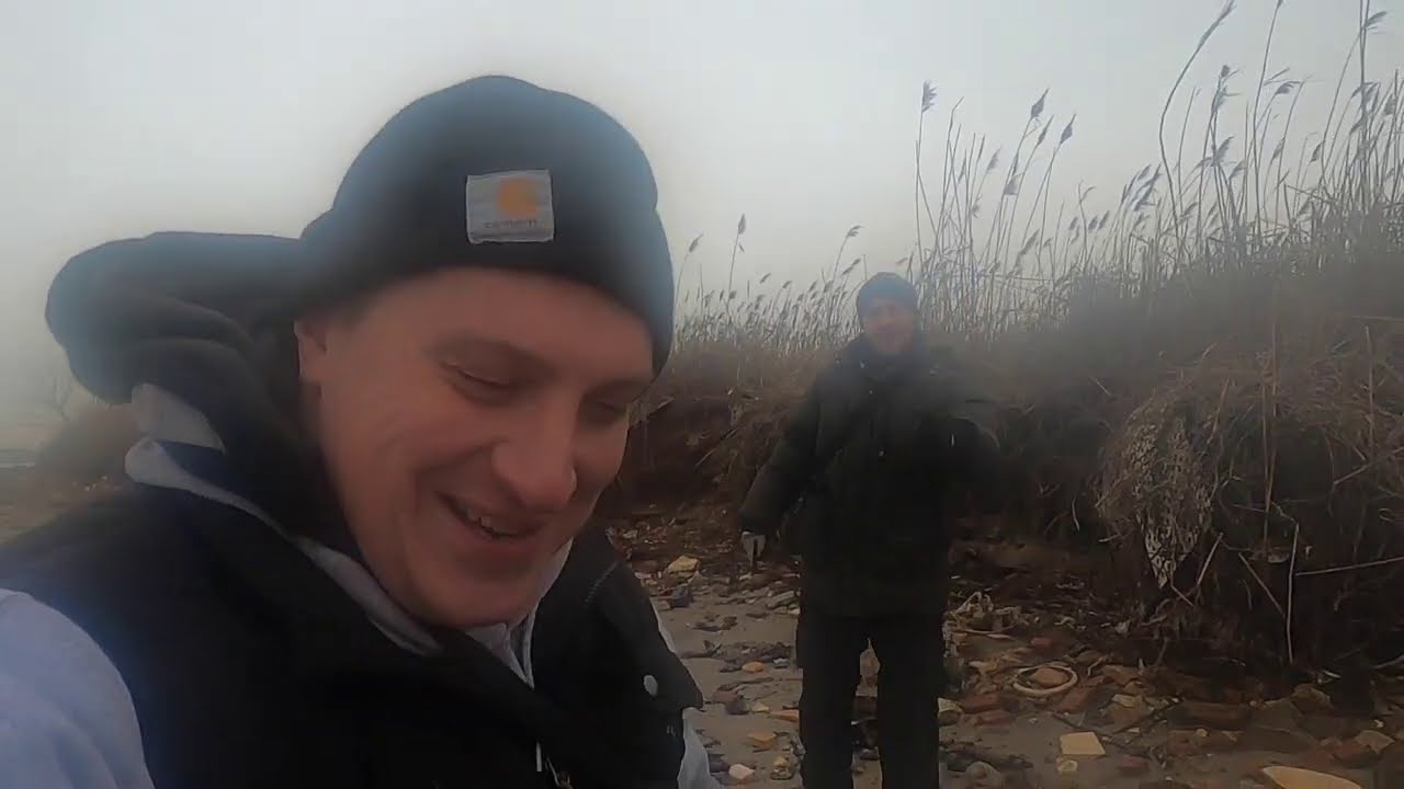 The Duel Before The Storm: Dead Horse Bay Treasure Hunting