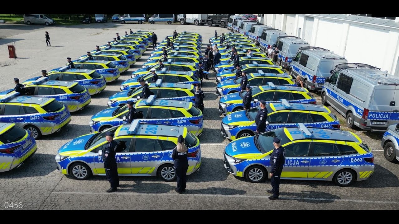 #1 Nowe hybrydowe radiowozy dla dolnośląskiej Policji