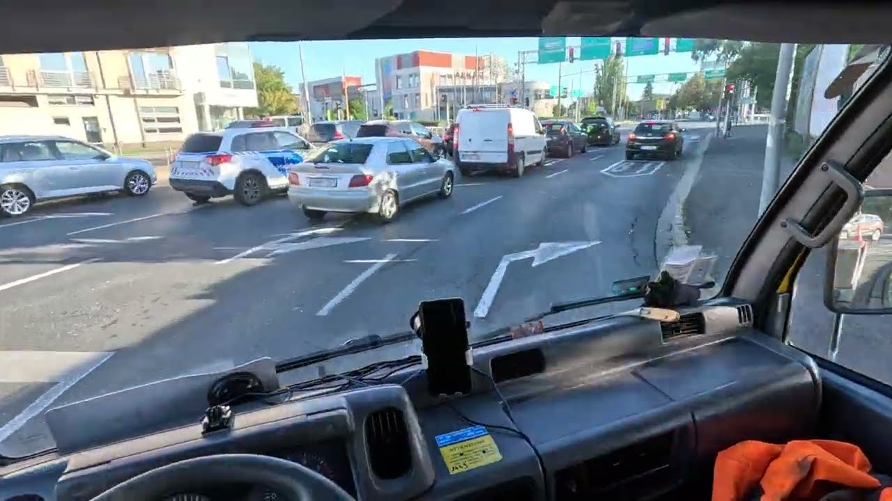 Morning driving a Nissan Cabstar - Full POV Truck Drive