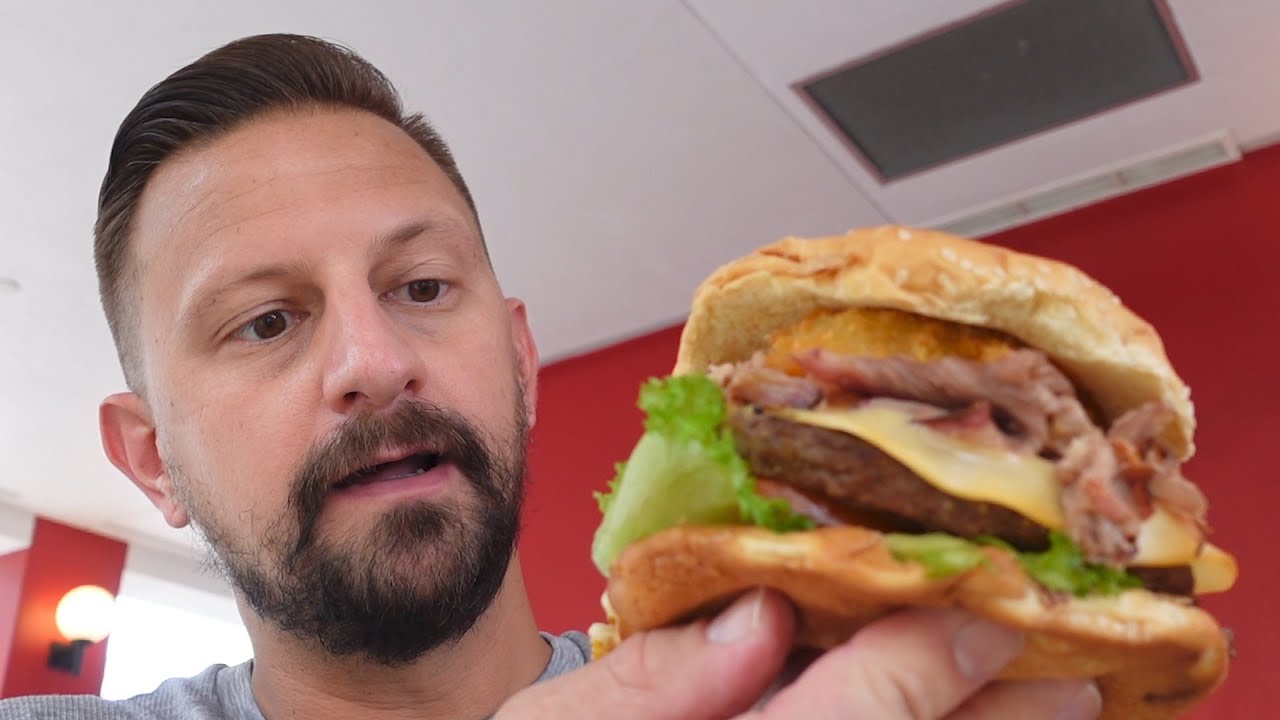 Are The HHN Rumors True? | The Best Theme Park Burger, A Universal Studios Update & UOAP Menu!