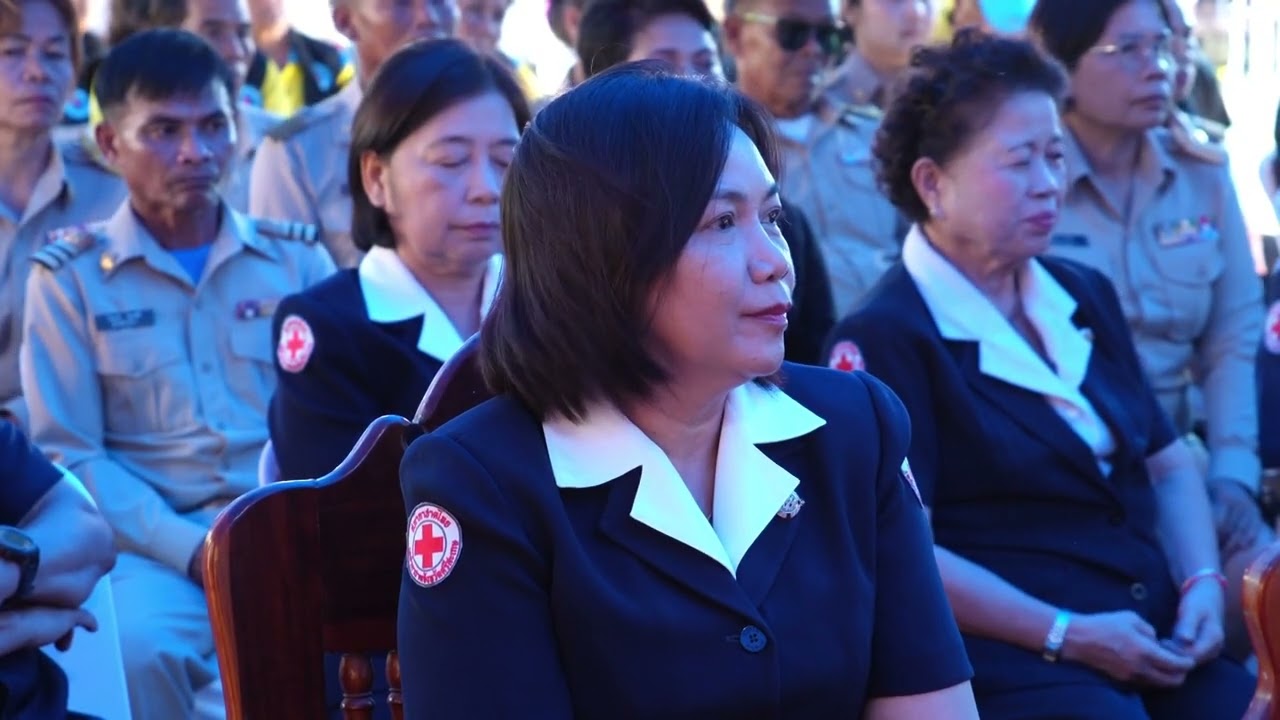 มูลนิธิราชประชานุเคราะห์ มอบเงินและสิ่งของพระราชทาน อีสานเช้านี้ NBT UBON 110369