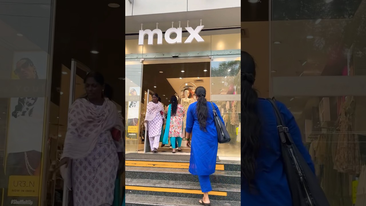Casual shopping at Max. 🛍️ 