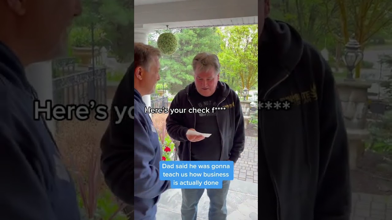 Папа сказал, что собирается научить нас, как на самом деле делается бизнес.
